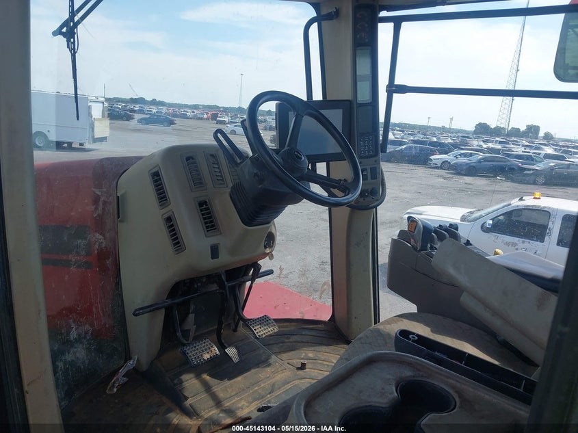 2012 OTHER CASE-INTERNATIONAL 485 QUADTRAC N/A N/A