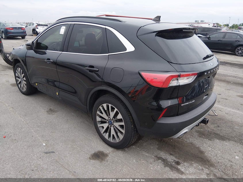 Vin: 1fmcu9j93lub07300, lot: 45640791, ford escape titanium 20203