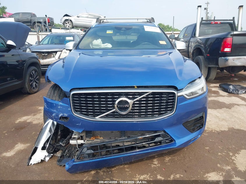 2019 Volvo Xc60 T5 R-Design VIN: LYV102DM4KB287829 Lot: 45143206