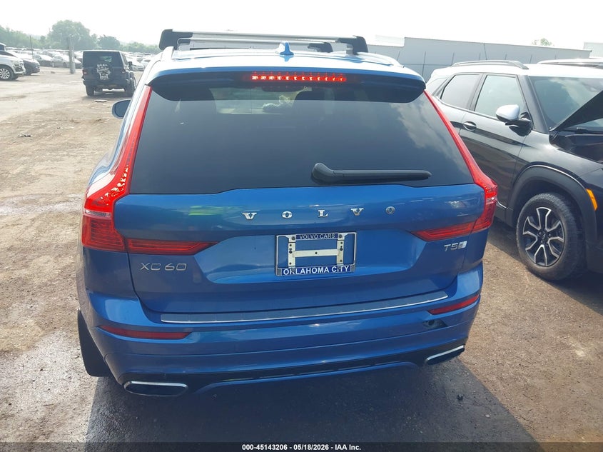 2019 Volvo Xc60 T5 R-Design VIN: LYV102DM4KB287829 Lot: 45143206