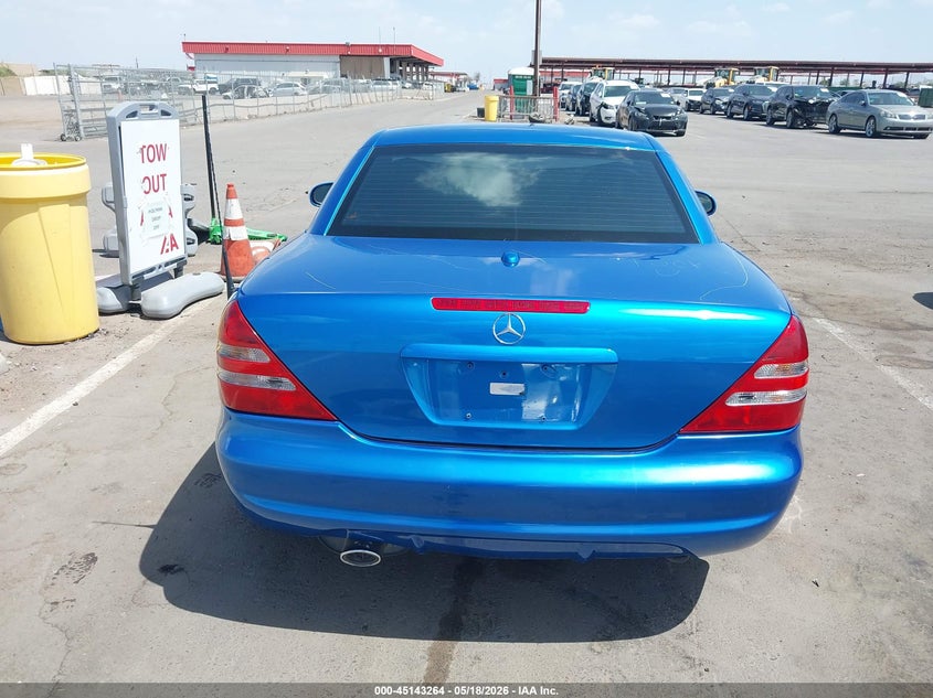 2001 Mercedes-Benz Slk 320 VIN: WDBKK65F91F217028 Lot: 45143264