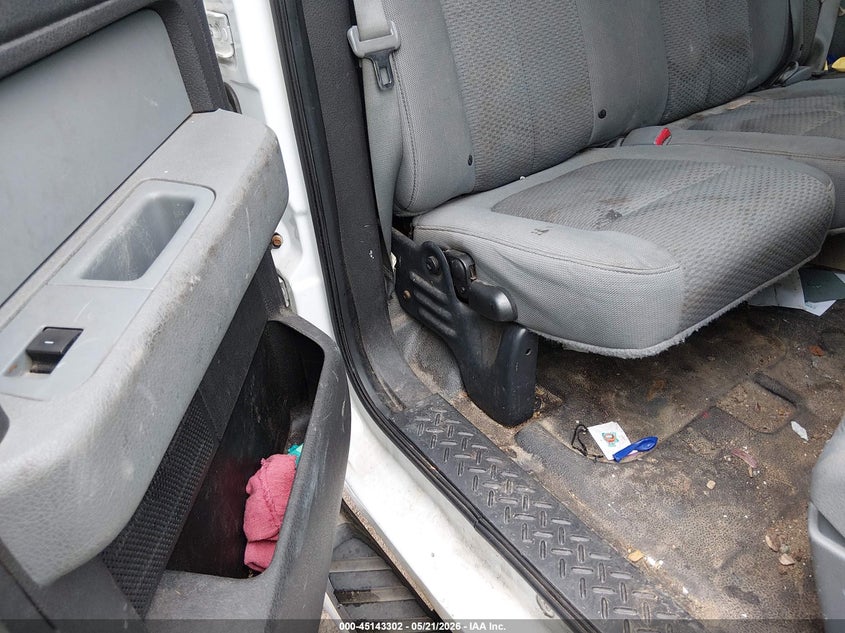 2013 FORD F-150 auction photo 8