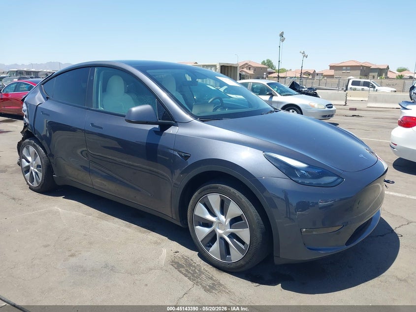 Vin: 7saygaeexpf907586, lot: 45641029, tesla model y awd/long range dual motor all-wheel drive 2023 img_1