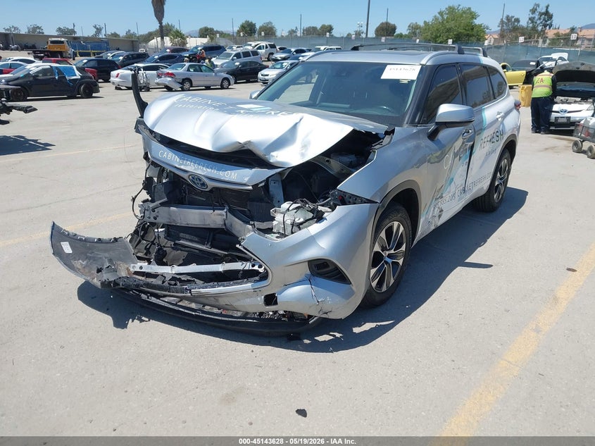 AtlanticExpress - Toyota Highlander Hybrid