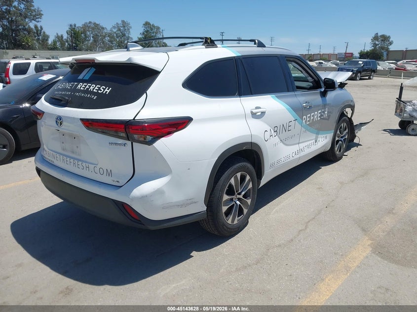 AtlanticExpress - Toyota Highlander Hybrid