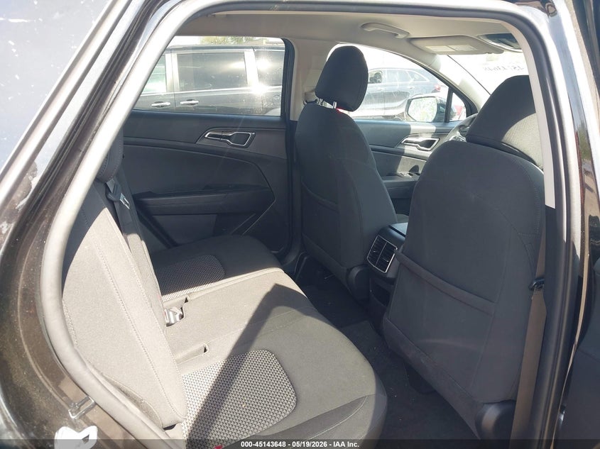 VIN KNDPUCAF2P7206025 2023 KIA SPORTAGE LX