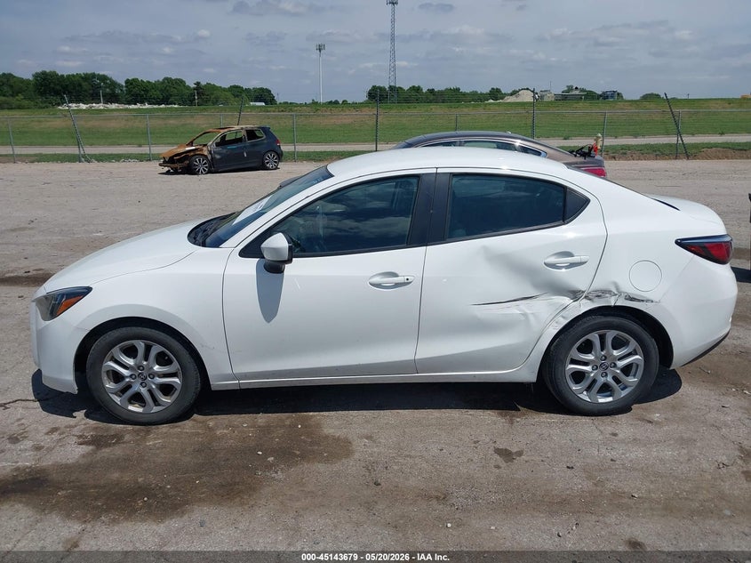2016 Scion Ia VIN: 3MYDLBZV1GY119826 Lot: 45143679