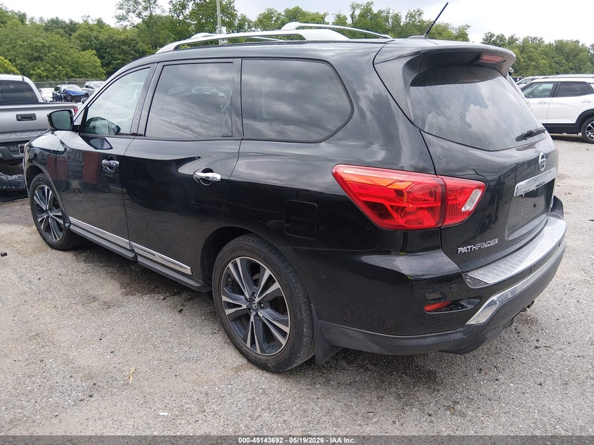 VIN 5N1DR2MN4HC902407 2017 NISSAN PATHFINDER PLATINUM