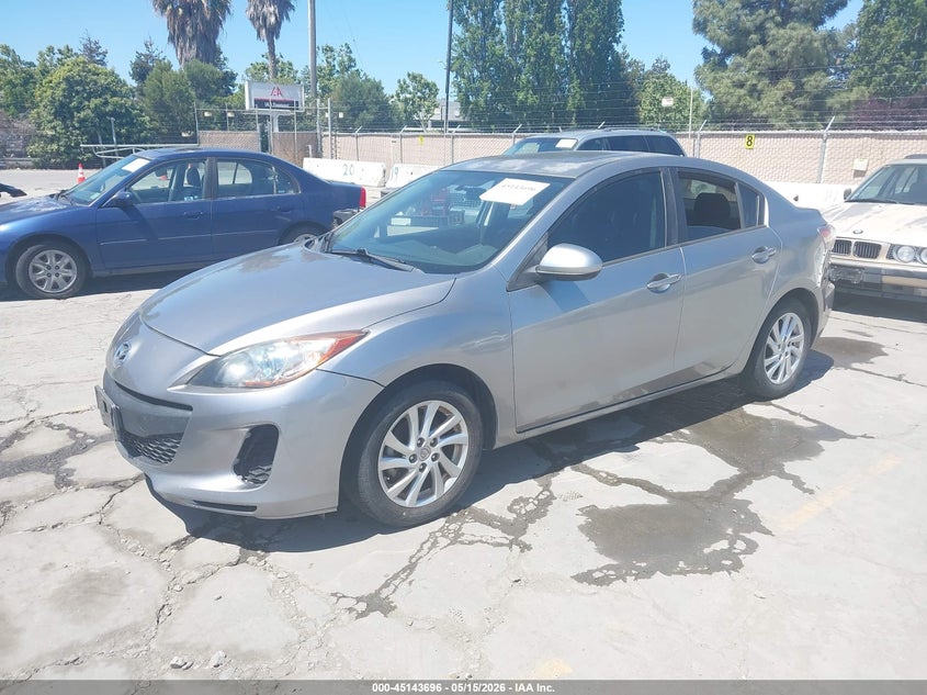 Vin: jm1bl1v81c1531095, lot: 45641335, mazda mazda3 i touring 20122