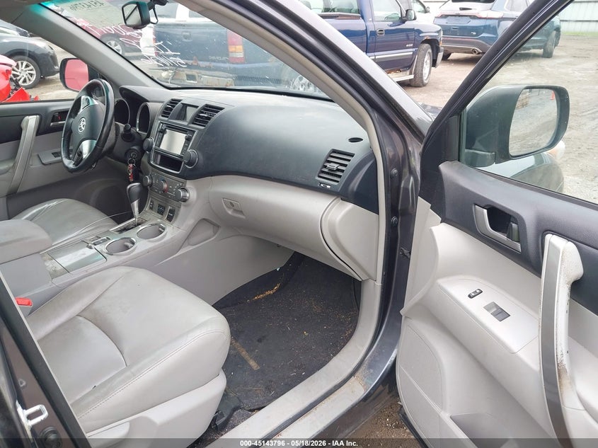 AtlanticExpress - Toyota Highlander