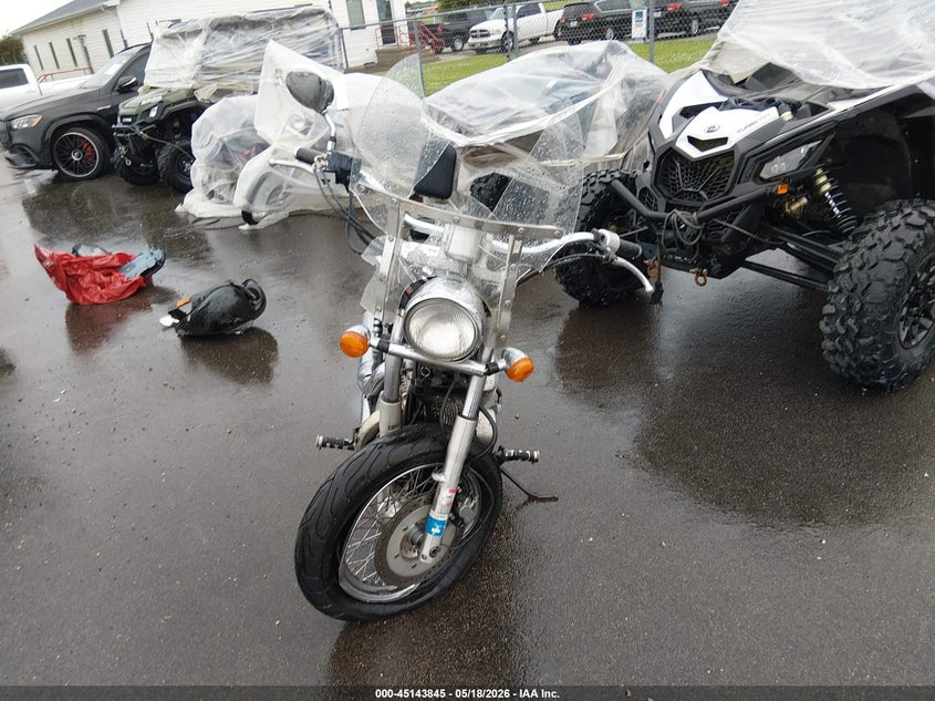 1999 HONDA VT750 — zdjęcie 5