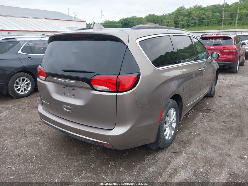 Vin: 2c4rc1bg1hr839834, lot: 45641601, chrysler pacifica touring-l 20174