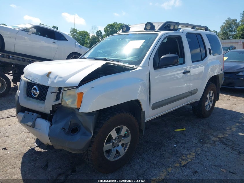 2012 NISSAN XTERRA auction photo 2