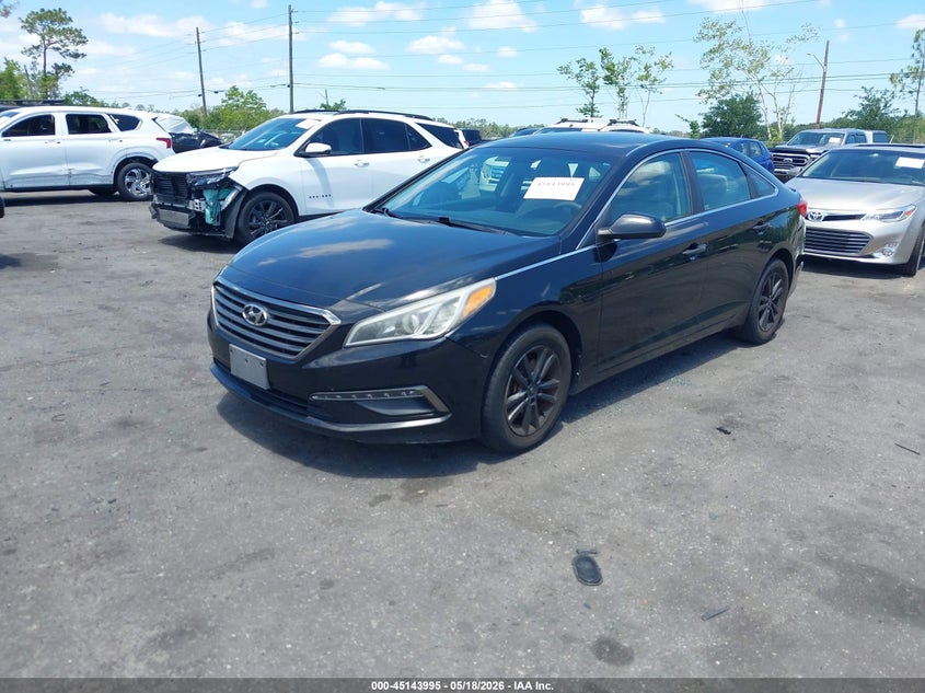 5NPE24AFXFH119857 2015 HYUNDAI SONATA SE photo 1