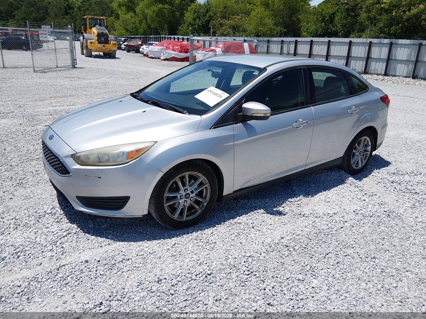 Vin: 1fadp3f24fl365995, lot: 45641660, ford focus se 20152
