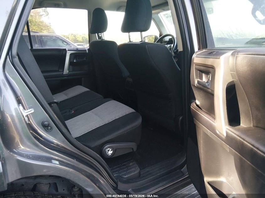 2016 TOYOTA 4RUNNER SPORT UTILITY VEHICLE 4.0L V-6 DOHC, VVT, 270HP