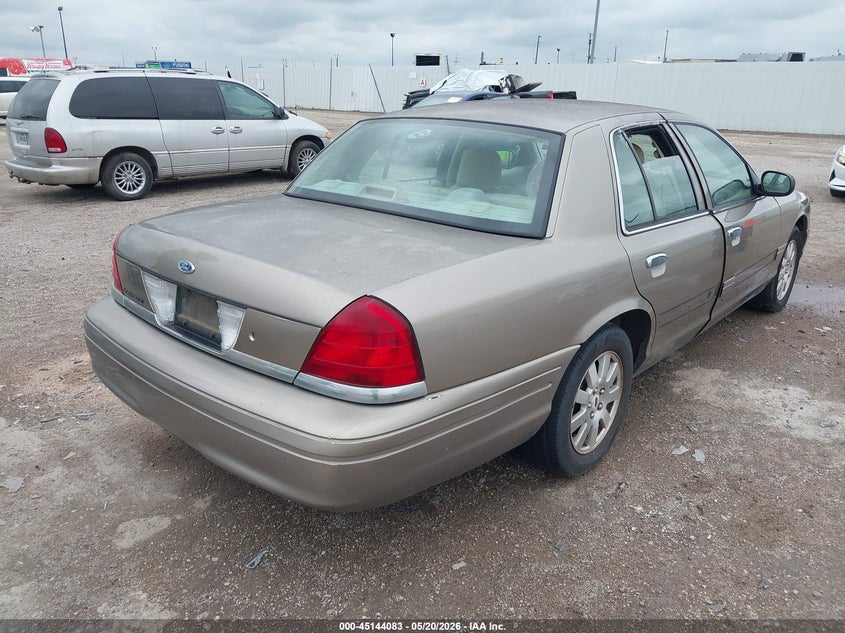 2006 FORD CROWN VICTORIA auction photo 4