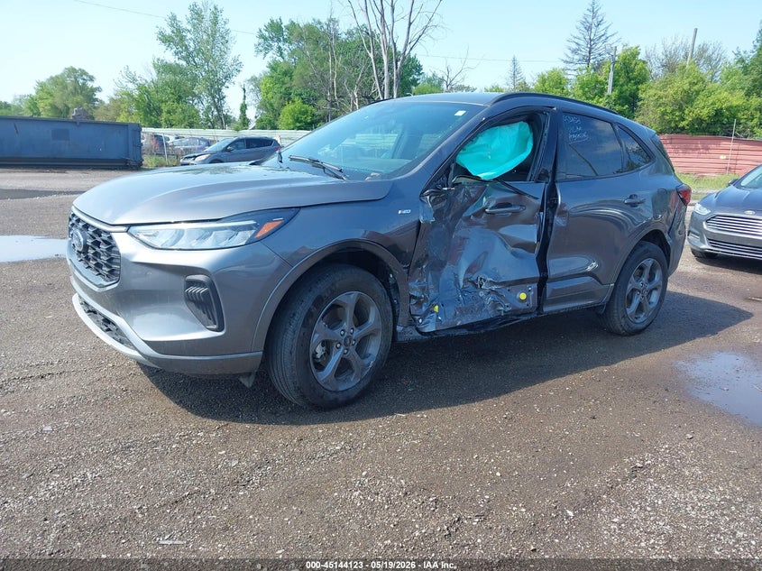 2024 FORD ESCAPE auction photo 2