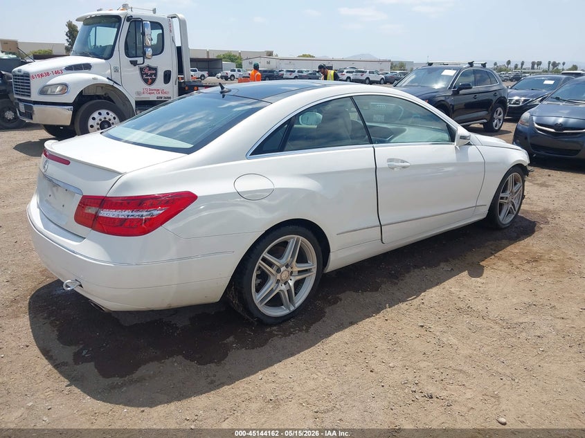 2011 Mercedes-benz E-class 3.5 E 350 white Lot 111045144162 Vin WDDKJ5GB0BF076334