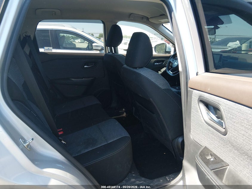 VIN JN8AT3BAXMW010299 2021 NISSAN ROGUE SV FWD