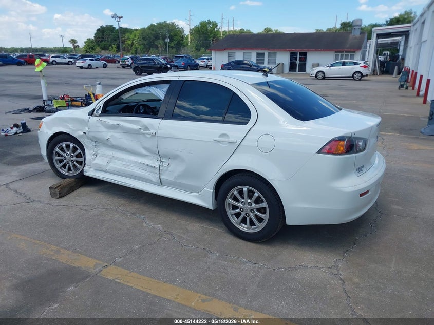 2011 Mitsubishi Lancer 2.0 Es White Lot 111045144222 Vin JA32U2FU2BU031179