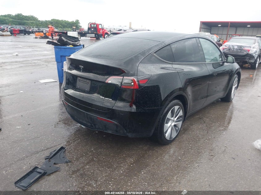 2023 TESLA MODEL Y auction photo 4