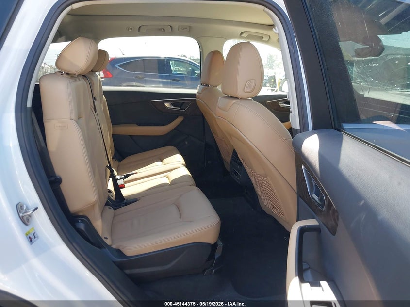2025 AUDI Q7 PREMIUM 45 TFSI QUATTRO TIPTRONIC — Photo 8
