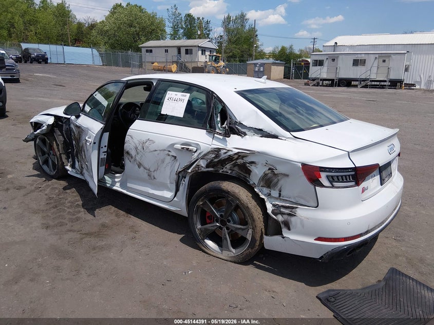 Vin: waub4af43ja214339, lot: 45642030, audi s4 3.0t premium plus 20183