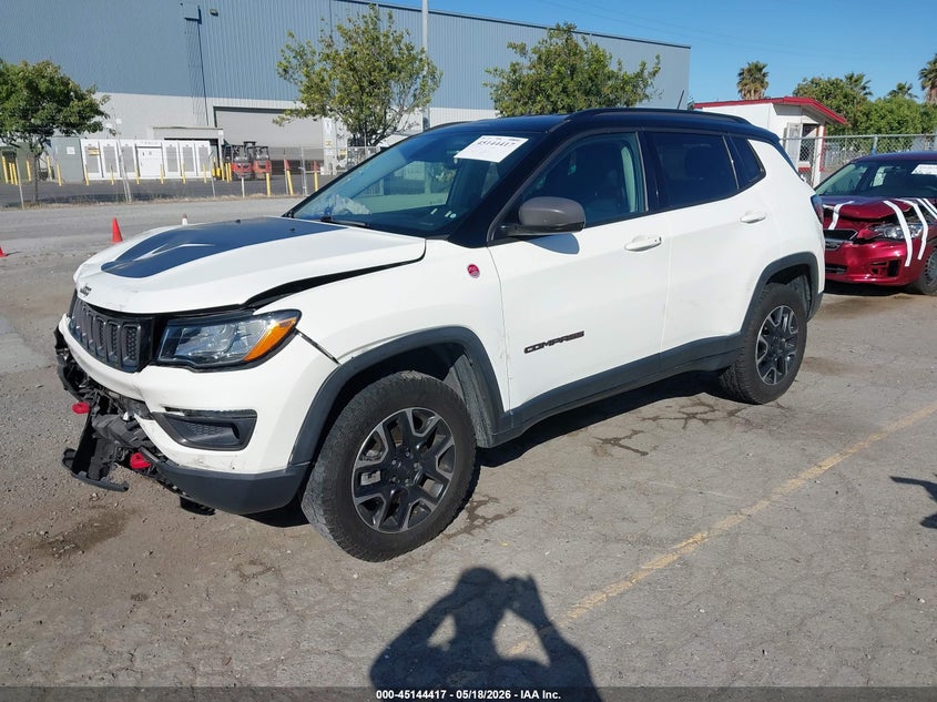Vin: 3c4njddb3kt709727, lot: 45642056, jeep compass trailhawk 4x4 20192