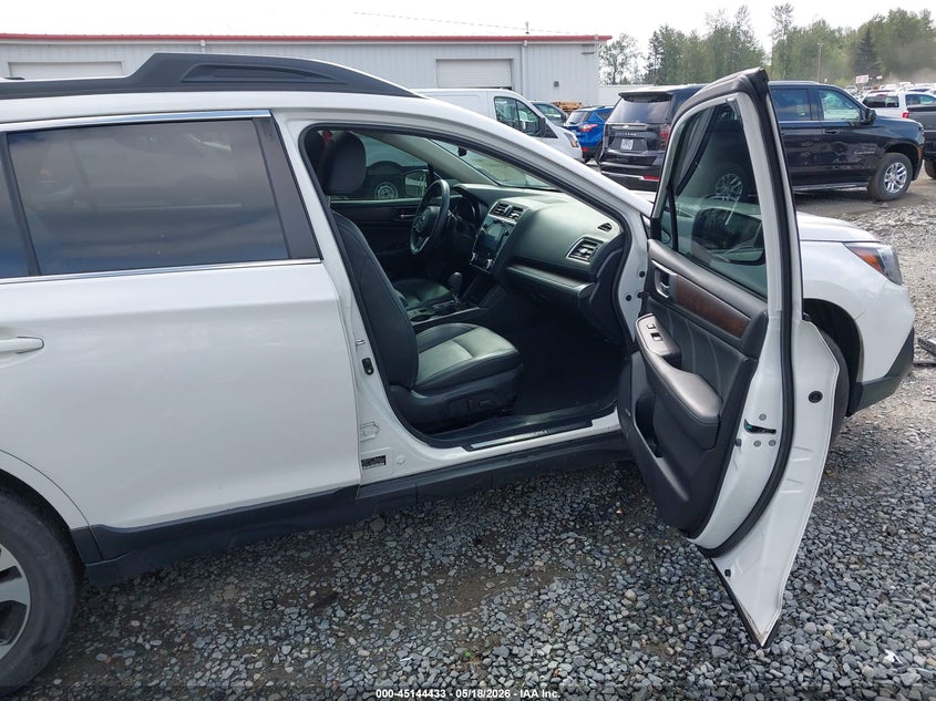 2019 SUBARU OUTBACK auction photo 5