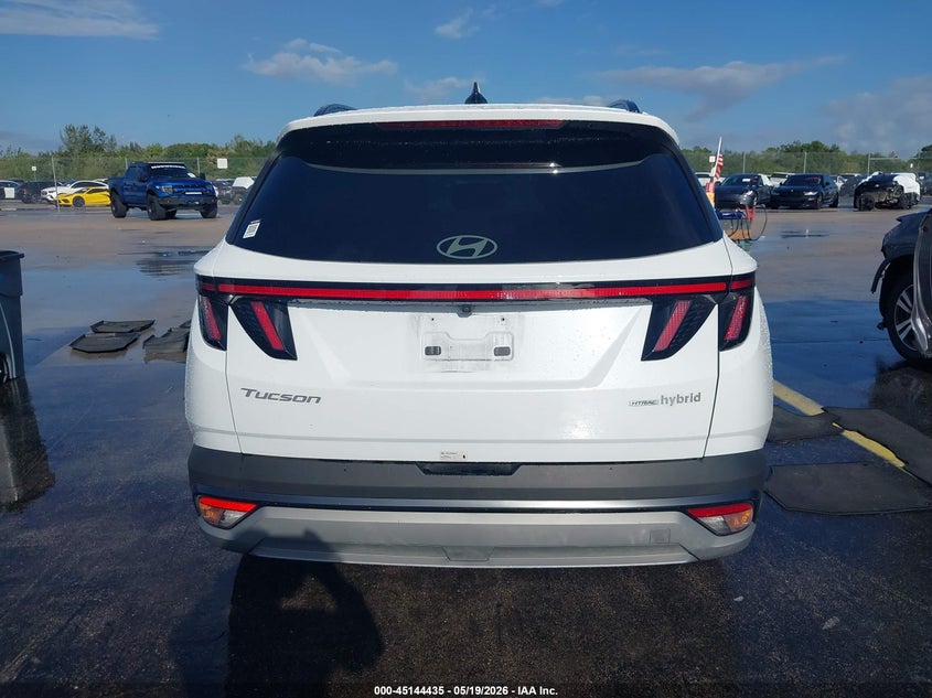 AtlanticExpress - Hyundai Tucson Hybrid