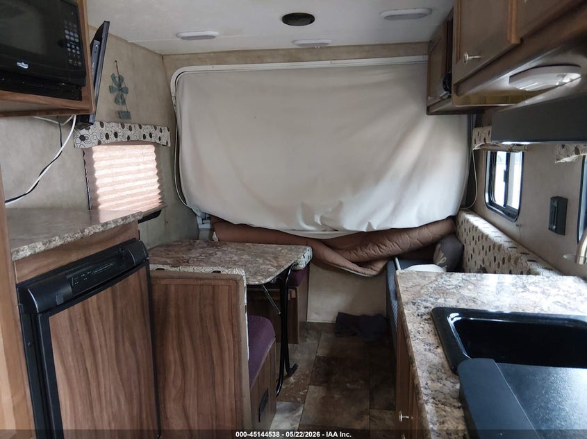 2016 COACHMEN CLIPPER auction photo 7