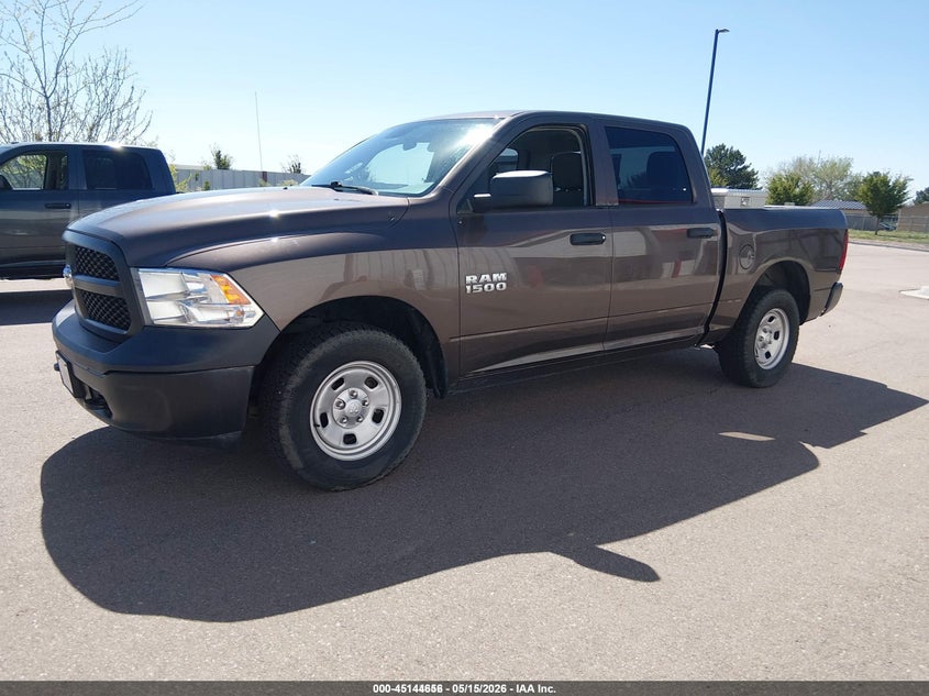 2018 Ram 1500 Tradesman  4x4 5'7 Box 1C6RR7KG3JS318983 photo 1