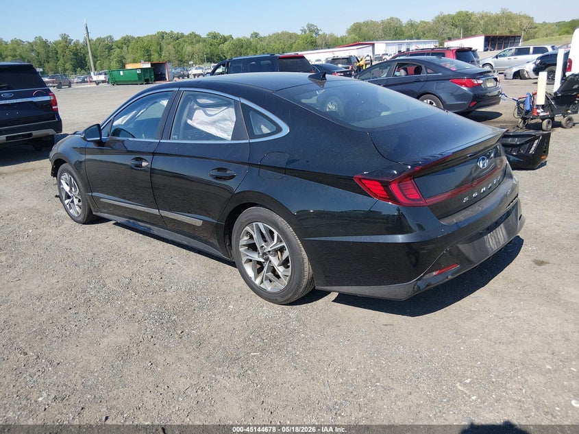 2023 HYUNDAI SONATA auction photo 3