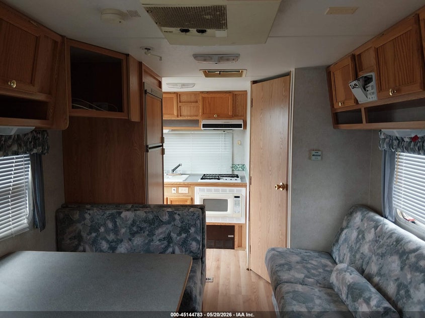 2001 R-VISION TRAIL-LITE auction photo 8