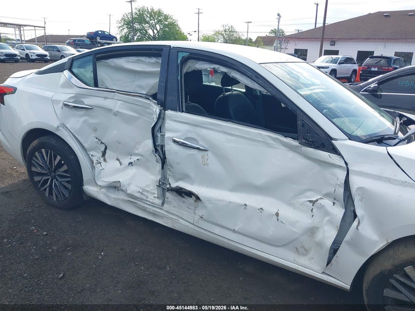 2025 NISSAN ALTIMA auction photo 6