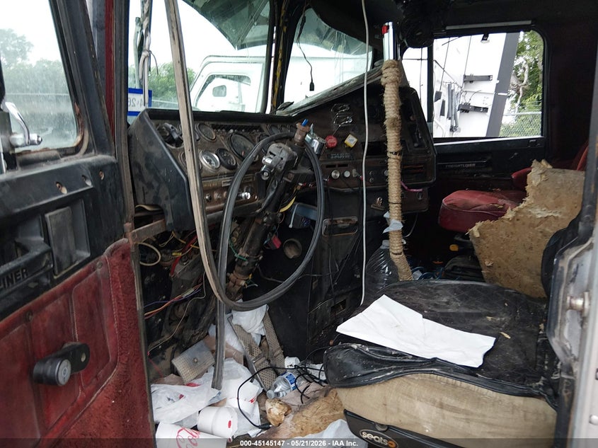1984 OTHER FREIGHTLINER CONVENTIONAL FLC INDUSTRIAL N/A