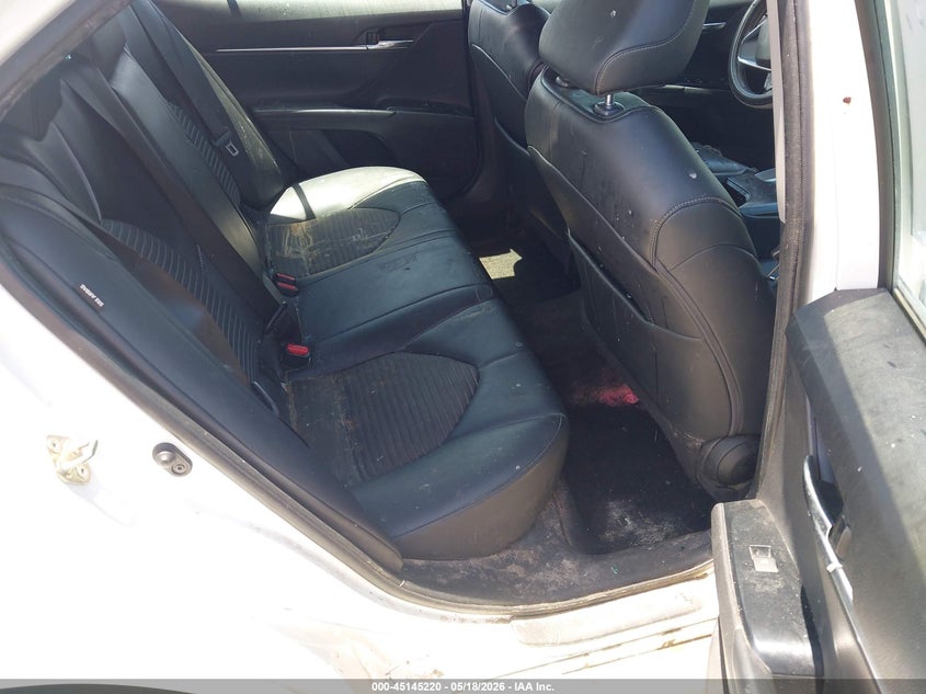 VIN 4T1G11AK7LU880558 2020 TOYOTA CAMRY SE