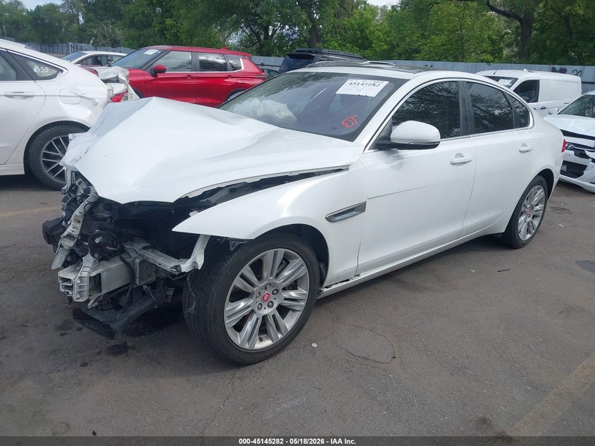 Vin: sajbd4bv2hcy34800, lot: 45642921, jaguar xf 35t premium 20172