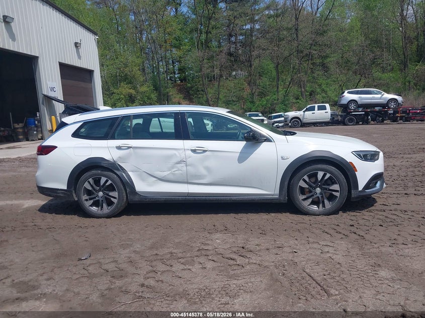 2019 Buick Regal Tourx Awd Essence VIN: W04GV8SX6K1021712 Lot: 45145378