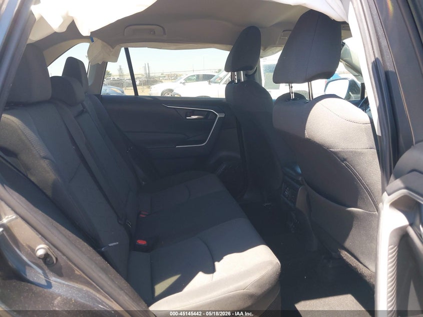 VIN 4T3R6RFV4MU016152 2021 TOYOTA RAV4 HYBRID XLE