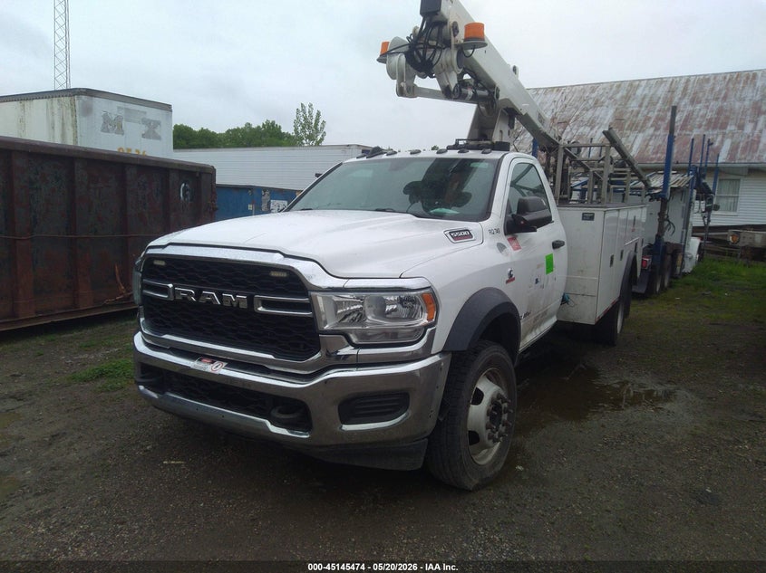 2021 RAM 5500 CHASSIS TRADESMAN/SLT