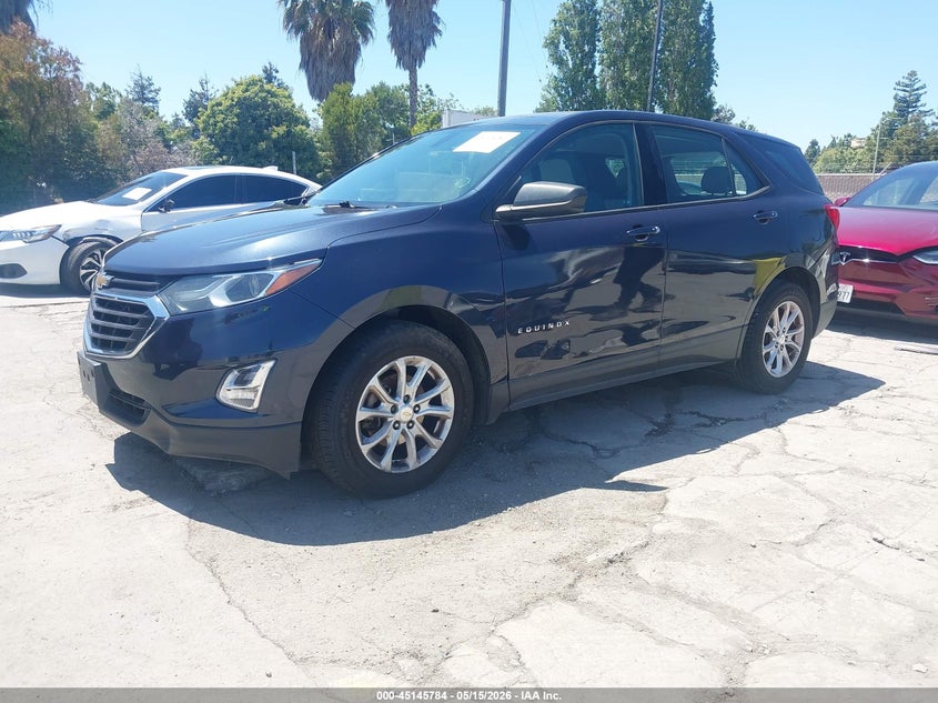 2018 Chevrolet Equinox Ls 3GNAXHEV1JL127466 photo 1