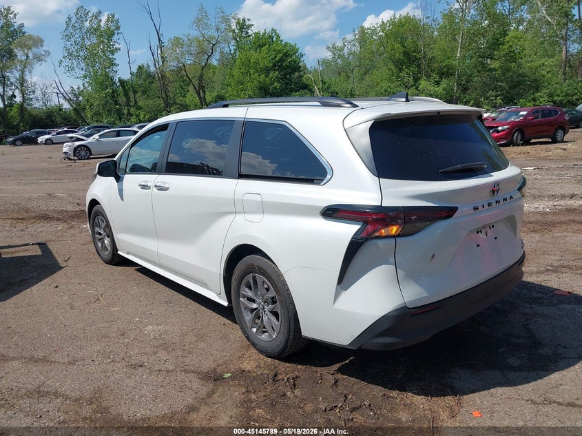 Vin: 5tdyrkec8ps146810, lot: 45643428, toyota sienna xle 20233