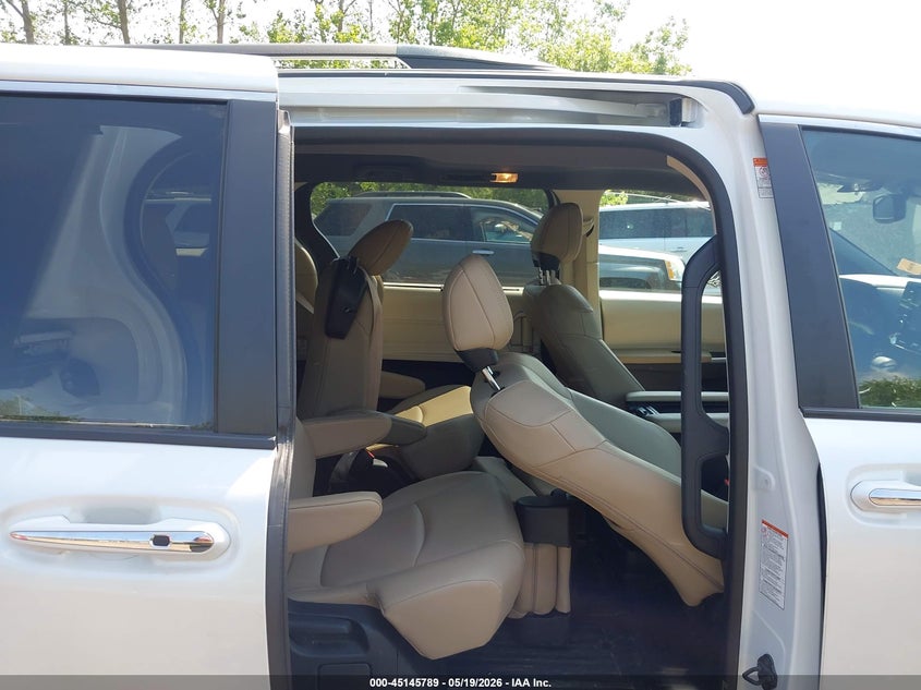2023 TOYOTA SIENNA 2.5L I-4 DI, DOHC, V(VIN: 5TDYRKEC8PS146810