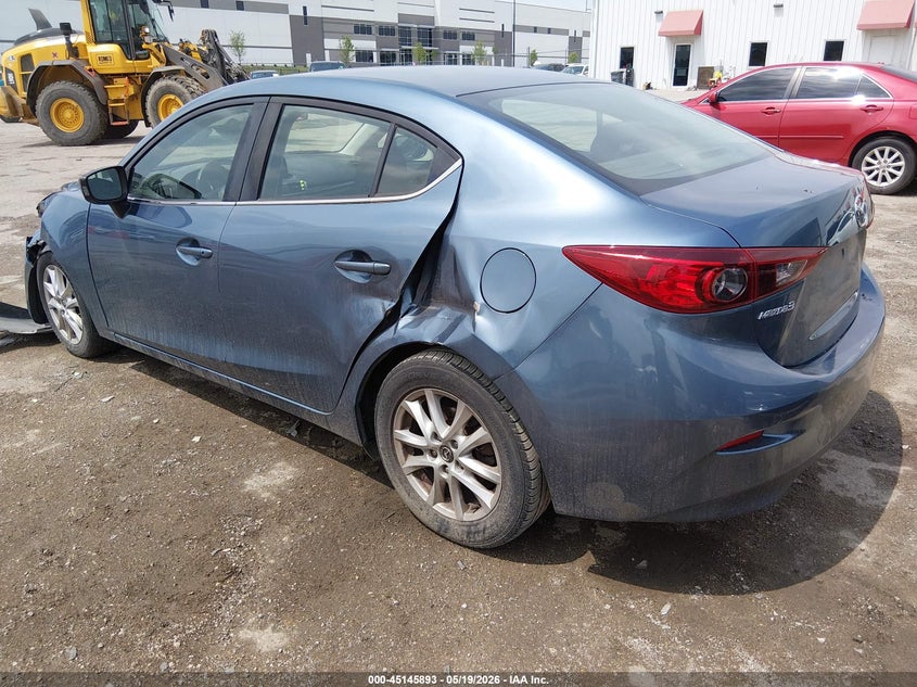 2016 MAZDA MAZDA3 auction photo 2