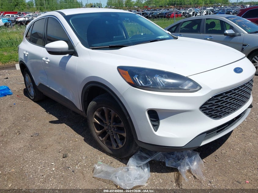 Vin: 1fmcu9g67mua25360, lot: 45643689, ford escape se 2021 img_1