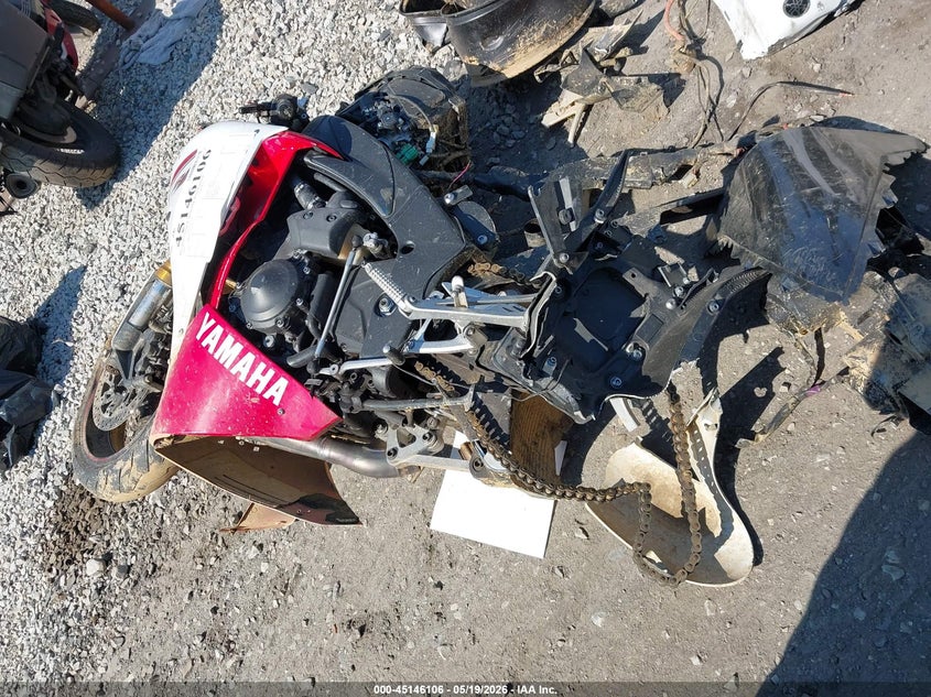 2009 YAMAHA YZF SPORT_BIKE 4
