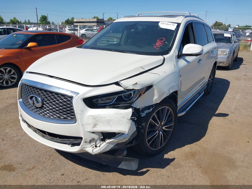 2017 INFINITI QX60 auction photo 2