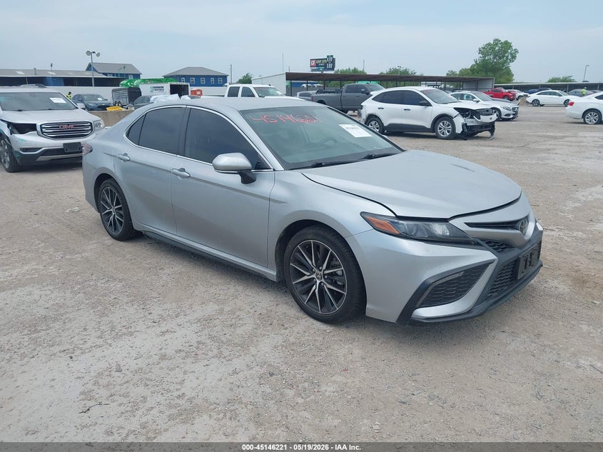 2022 TOYOTA CAMRY  (VIN: 4T1G11AK8NU058239)